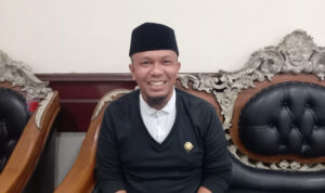 Muhammad Saifuddin komisi a dprd surabaya